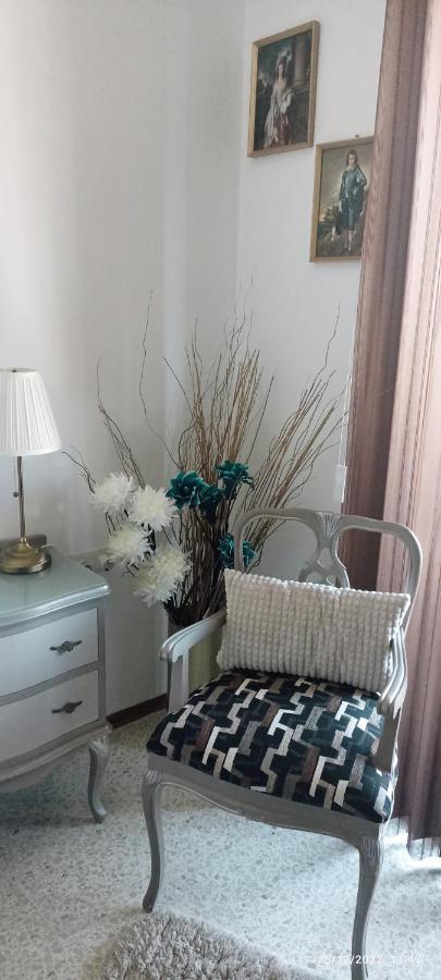 Close To Airport, Double Bedroom, Sofa-Bed, Private Bathroom For Adults And Children Aged 10 And Over Only Gudja Экстерьер фото